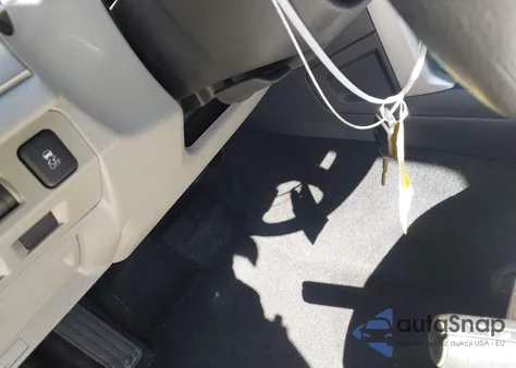 2018 Subaru Forester 2.5I Premium z USA, uszkodzony, nr VIN JF2SJAEC9JH499805